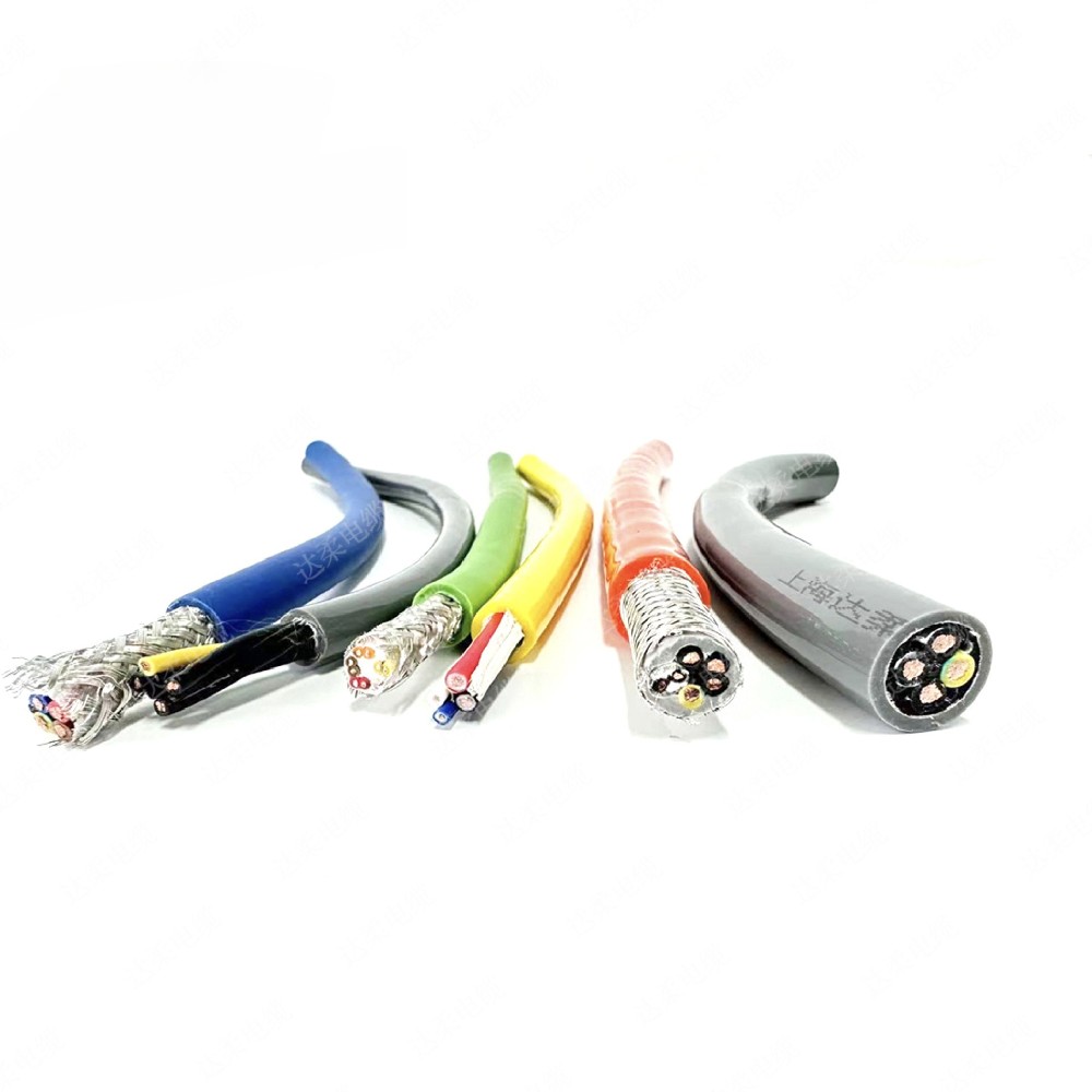 Double-sheathed highly flexible shielded control cable