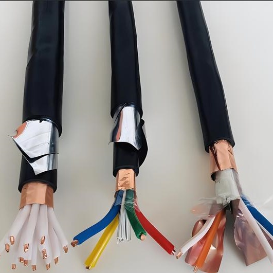 Armored control power cable