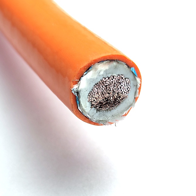 Battery energy storage cable