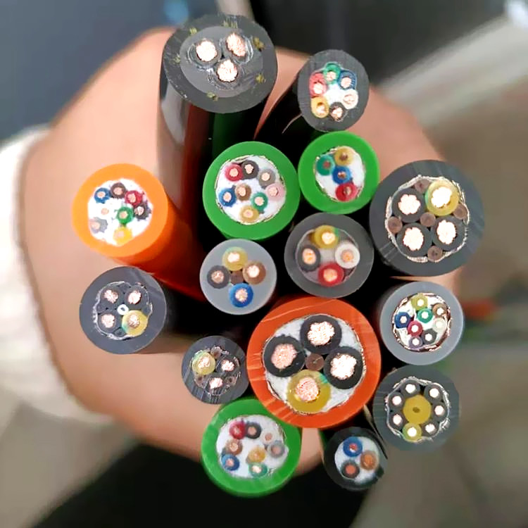 Oil resistant cable